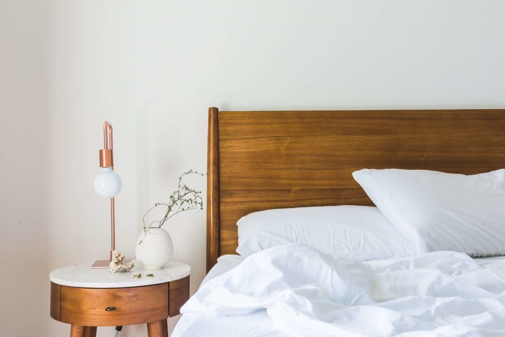 Die optimale Raumtemperatur & Luftfeuchtigkeit im Schlafzimmer