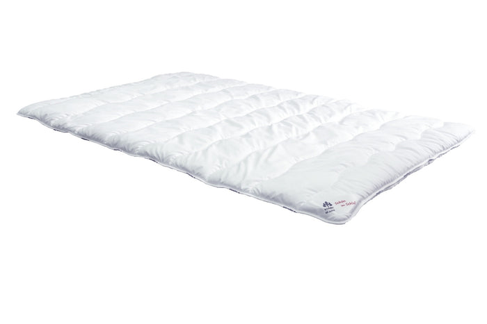 Alt-irisette Mikrofaser Steppbett Triberg 135x200 cm leicht